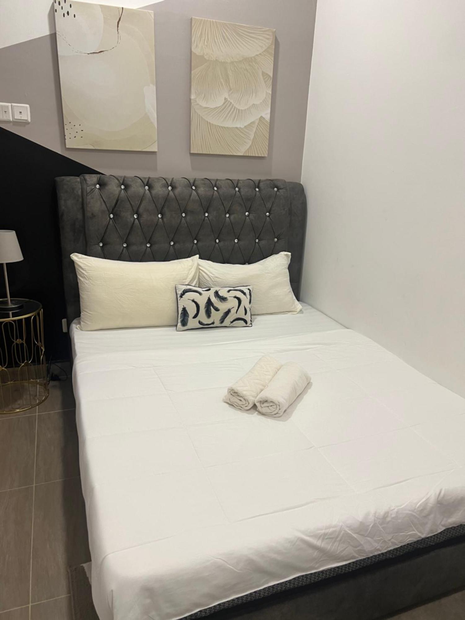 Rizz Residence Troika Kb Kota Bharu Esterno foto